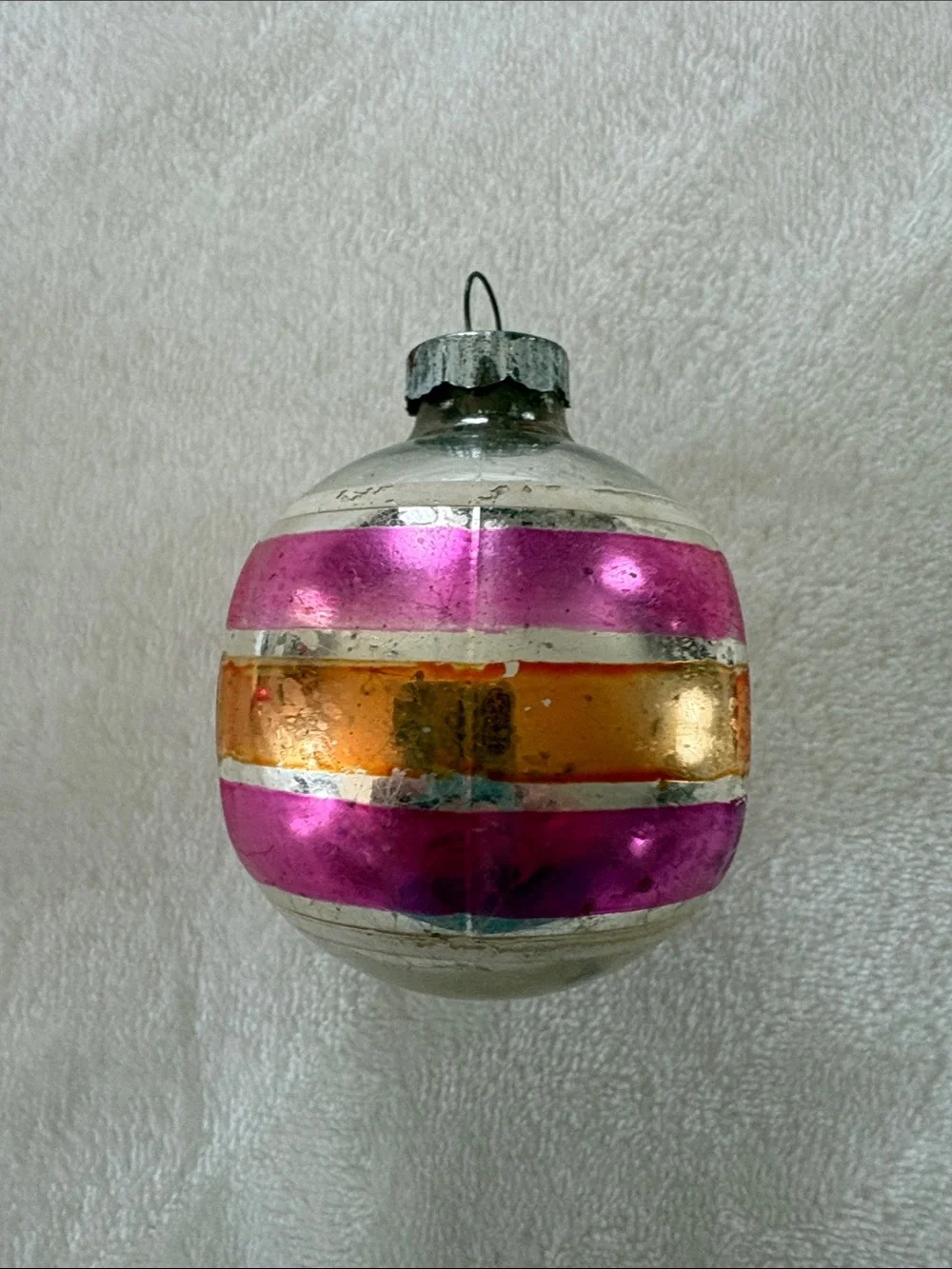 Shiny Brite double indent reflector stripe ornament